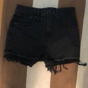 Madewell high rise jean shorts size 24